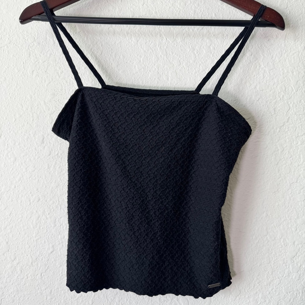 Hollister Black Popcorn Textured Double Strap Camisole Top Medium Lettuce Hem‎